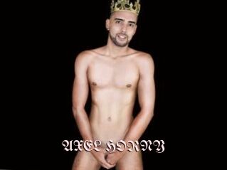 AXEL_HORNY