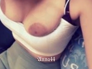 Anna44