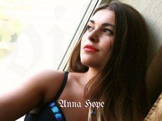 Anna_Hope