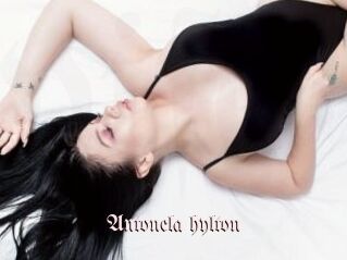 Antonela_hylton