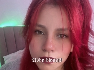 Abby_blond19