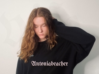 Antoniabeacher