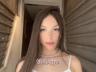 Ariafoxxcs