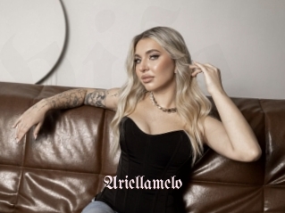 ariellamelo Vidéos Fellations