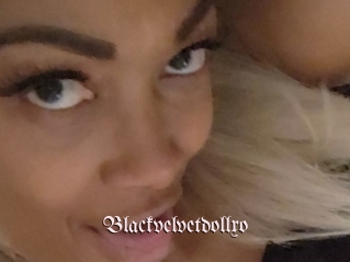 Blackvelvetdollxo
