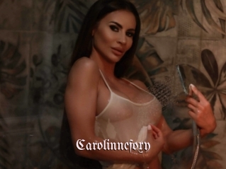 Carolinnefoxy