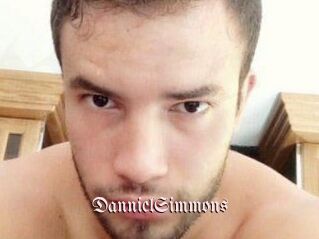 Danniel_Simmons