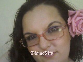 DivineTits