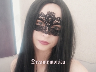 Dreamymonica