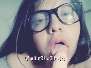 EmillyBigTits4U