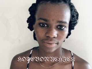 HOTEBONYCHICK