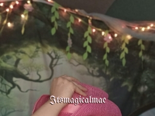Itsmagicalmae