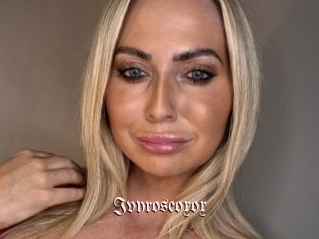 Ivyroseoxox