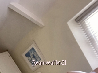 Joanieoakley21