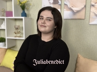 Juliabenedict