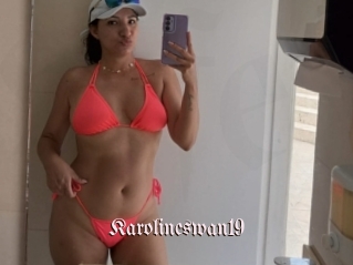 Karolineswan19