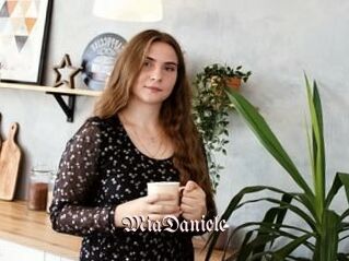 MiaDanielc