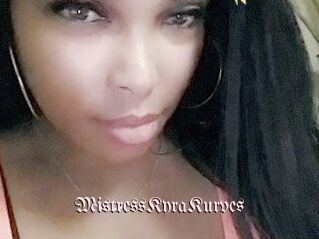 MistressKyraKurves