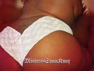 MistressSynnKnox