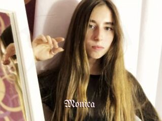 Monica_