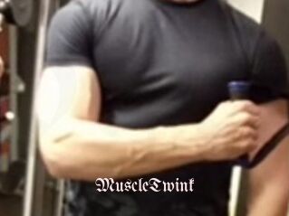 MuscleTwink