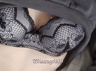 Miaangell66