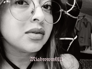 Miabrowm0111