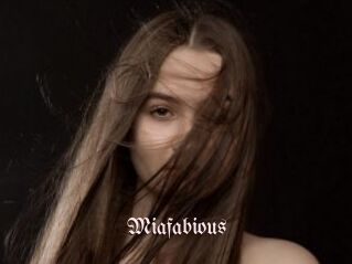 Miafabious