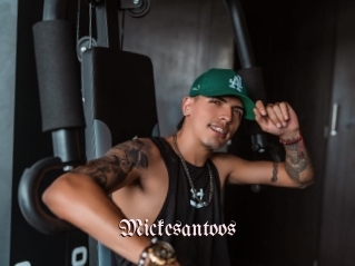 Mickesantoos