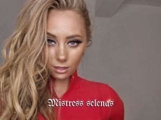 Mistress_selenas