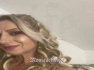 Moniqueblonde