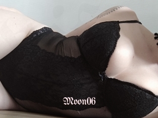 Moon06