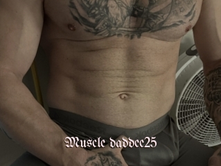 Muscle_daddee25