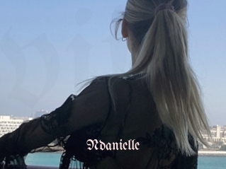 ndanielle Vidéos Fellations