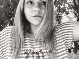 Nikkyhotmoomy