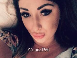 Niunia1256