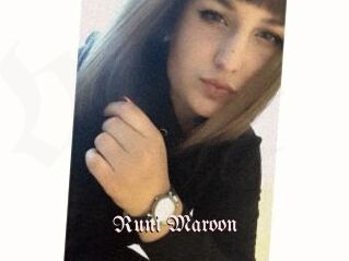 Runi_Maroon