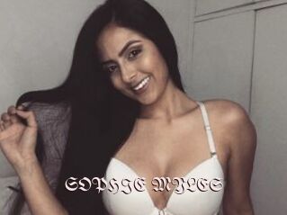 SOPHIE_MYLES