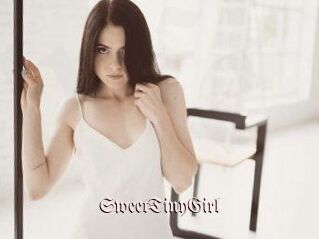 SweetTinyGirl