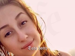 Tara_hotty