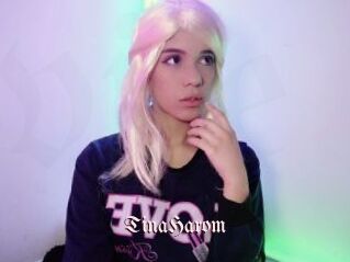 TinaHarom