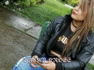 VICKY_KROSS