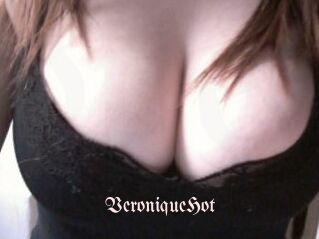 VeroniqueHot