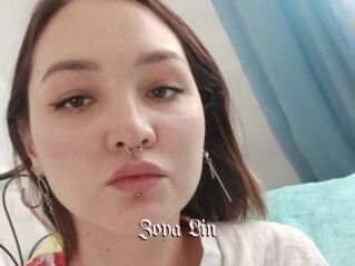Zoya_Lin